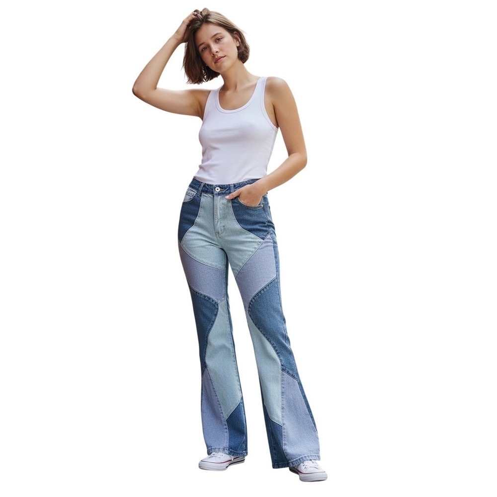 SHEIN‎ Women's Patchwork Flare Jeans Light Wash Denim Size M